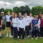 Gruppenbild der Schwimmer*innen mit ihren Trainern der TSG 1862 Weinheim bei den diesjährigen Badischen Meisterschaften in Rheinfelden