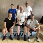 Die Masterschwimmer*innen der TSG 1862 Weinheim: Ingmar Zacharias, Agnès Riatti, Angelika Abeln, Elmar Abeln, Steffen Arta und Claus Maier (von links) im Viernheimer Hallenbad.